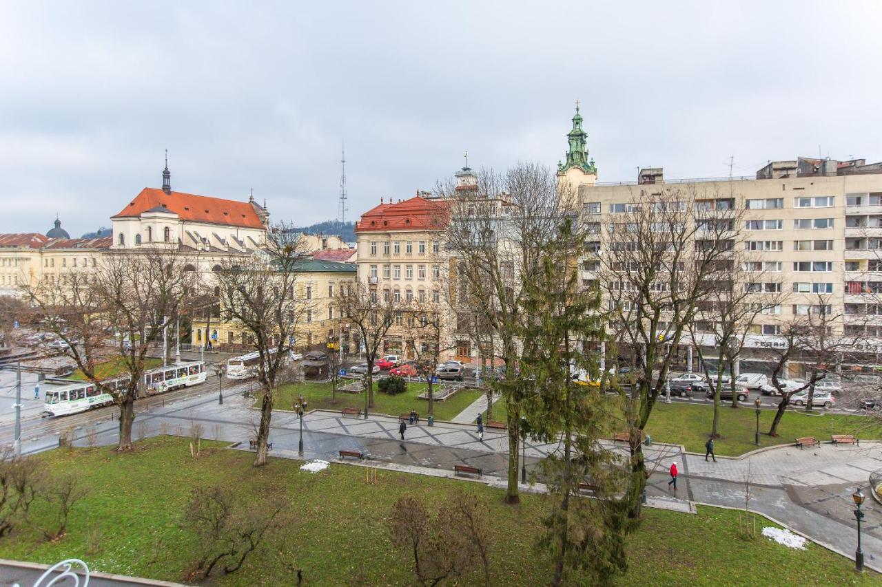 Біля Вокзалу Квартира Подобово По Вулиці Коротка 11 Сучасна Після Ремонту Lviv Extérieur photo